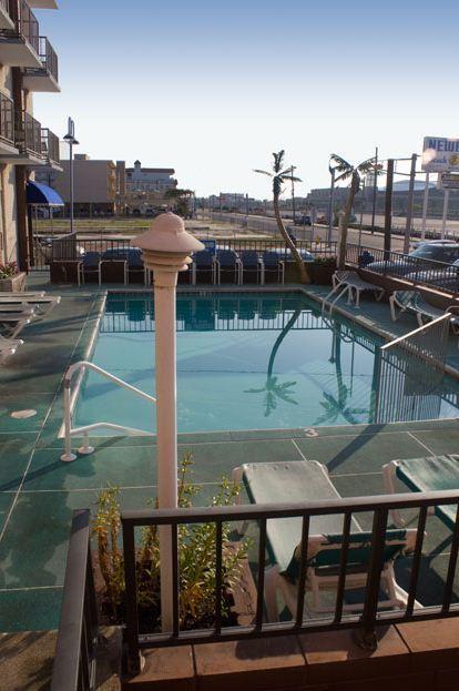Newport Beach Resort Wildwood Exterior photo